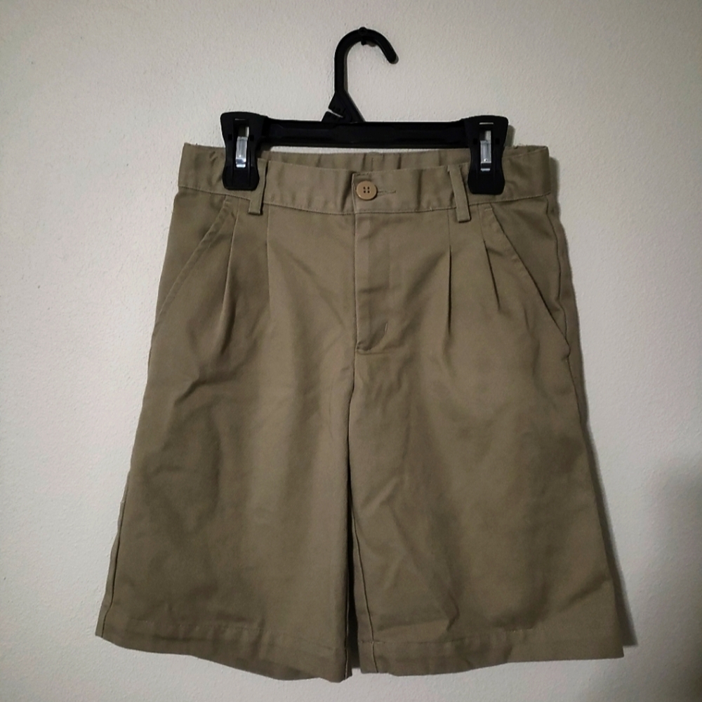Austin Trading Co. Boys size 10 khaki shorts